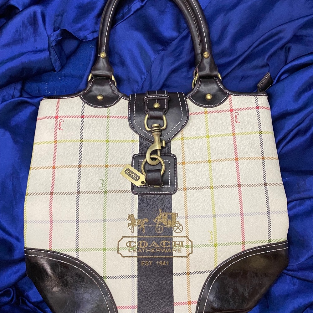 Coach leather ware est 1941 Tote 11377